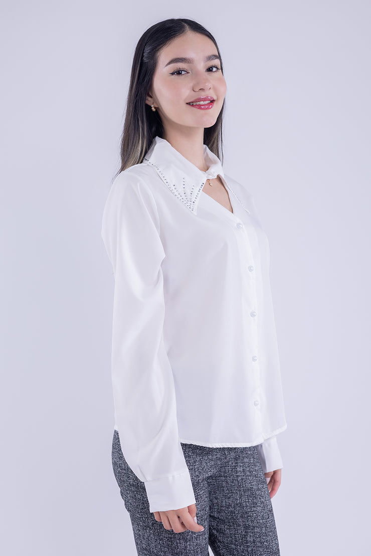 Blusa abotonada con brillos
