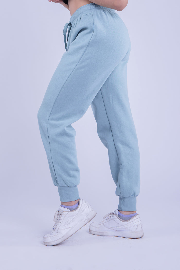 Pantalonera azul con ajuste en cintura