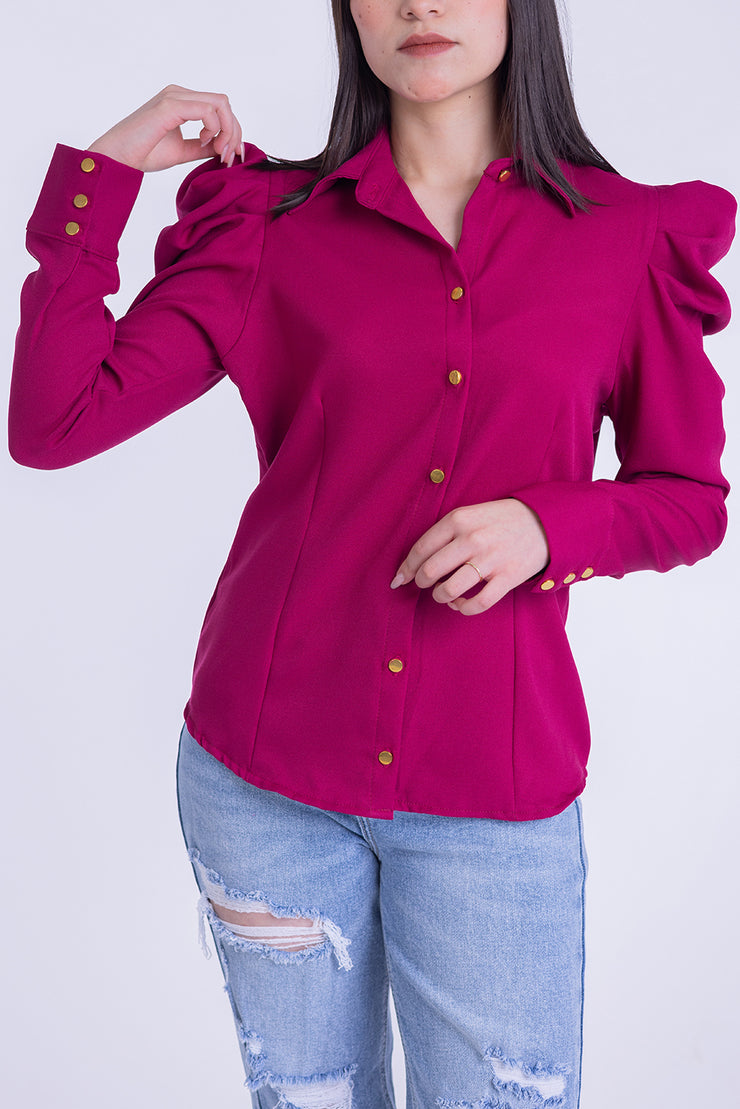 Blusa con manga semiglobo plisada
