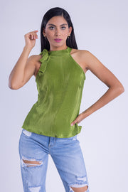 Blusa tipo halter plisada