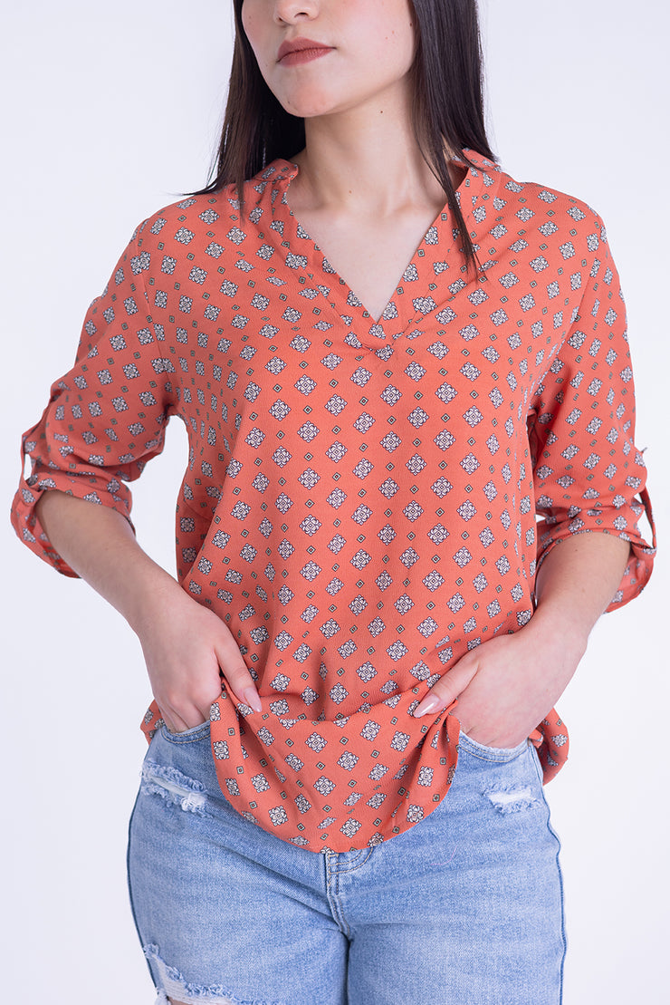 Blusa estampado barroco, con manga reversible