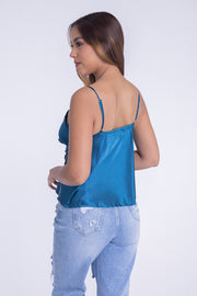 Blusa satinada de tirantes con escote