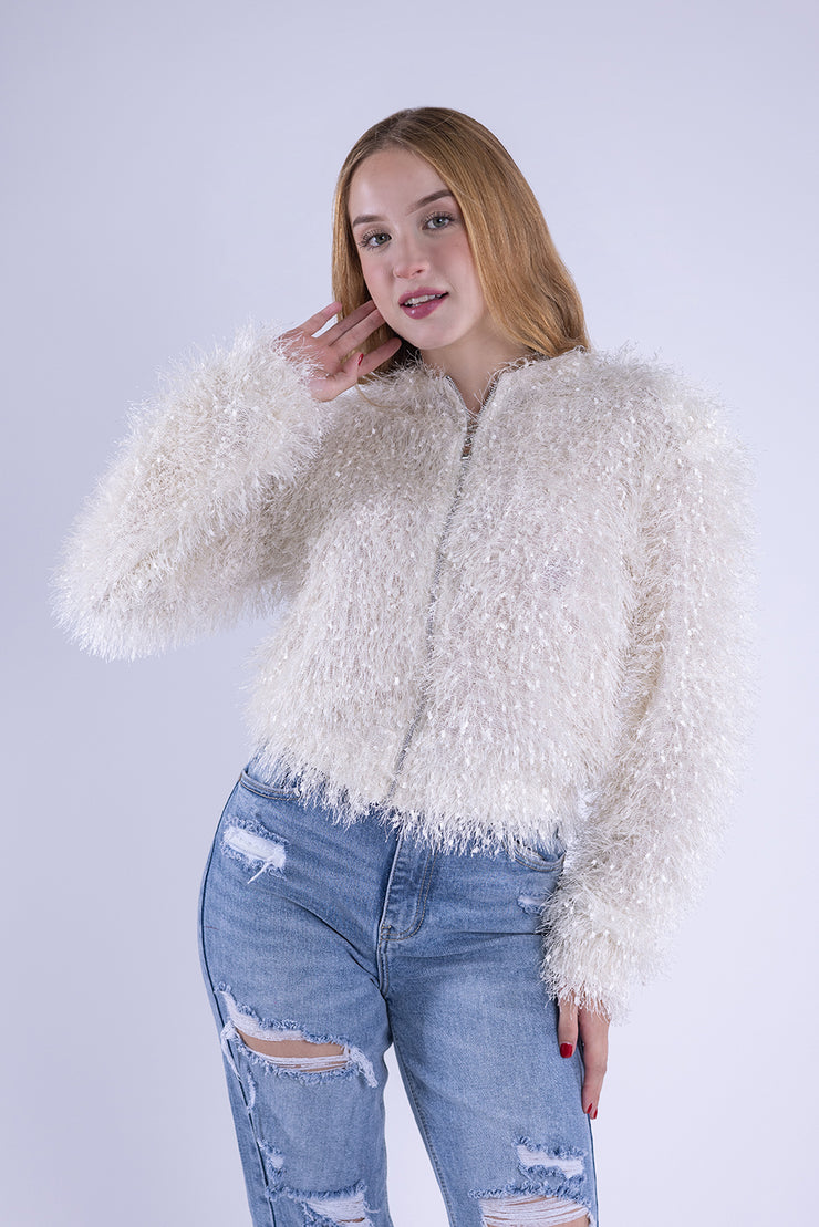 Chamarra beige de peluche tipo flecos