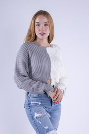 Suéter bicolor blanco-gris con efecto desgarre