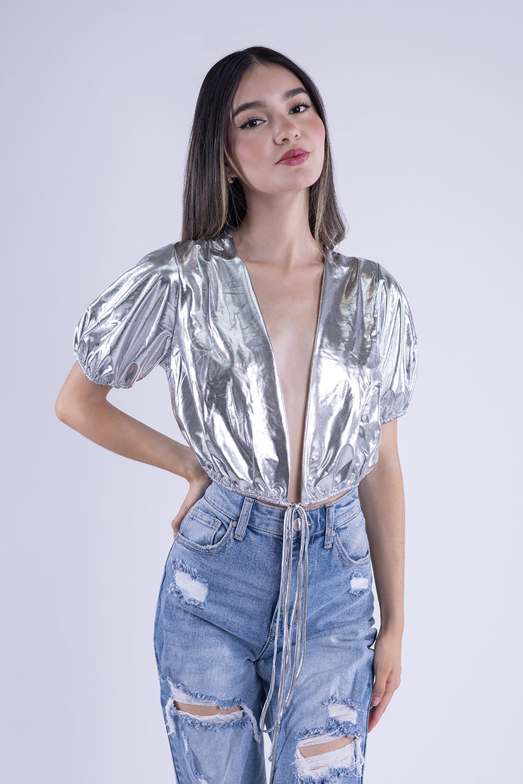 Crop top plateado de vini piel