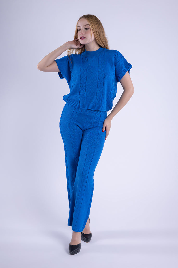 Conjunto azul tipo suéter de dos piezas