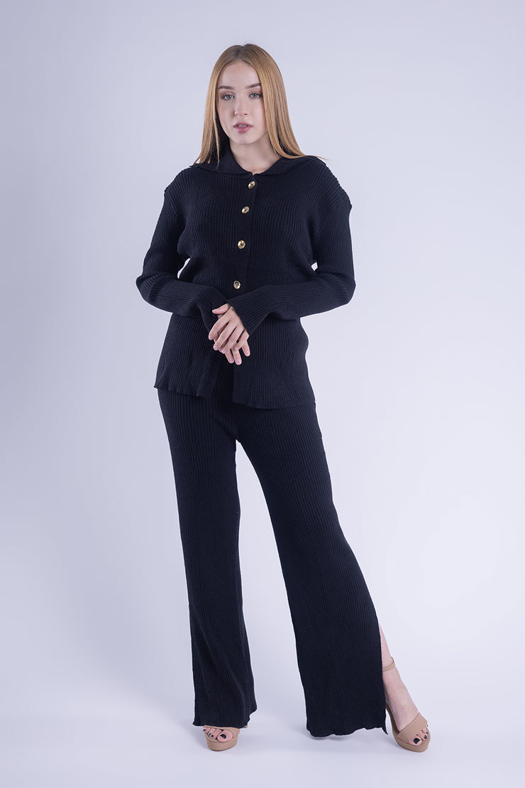 Conjunto tipo pantalon y blusa