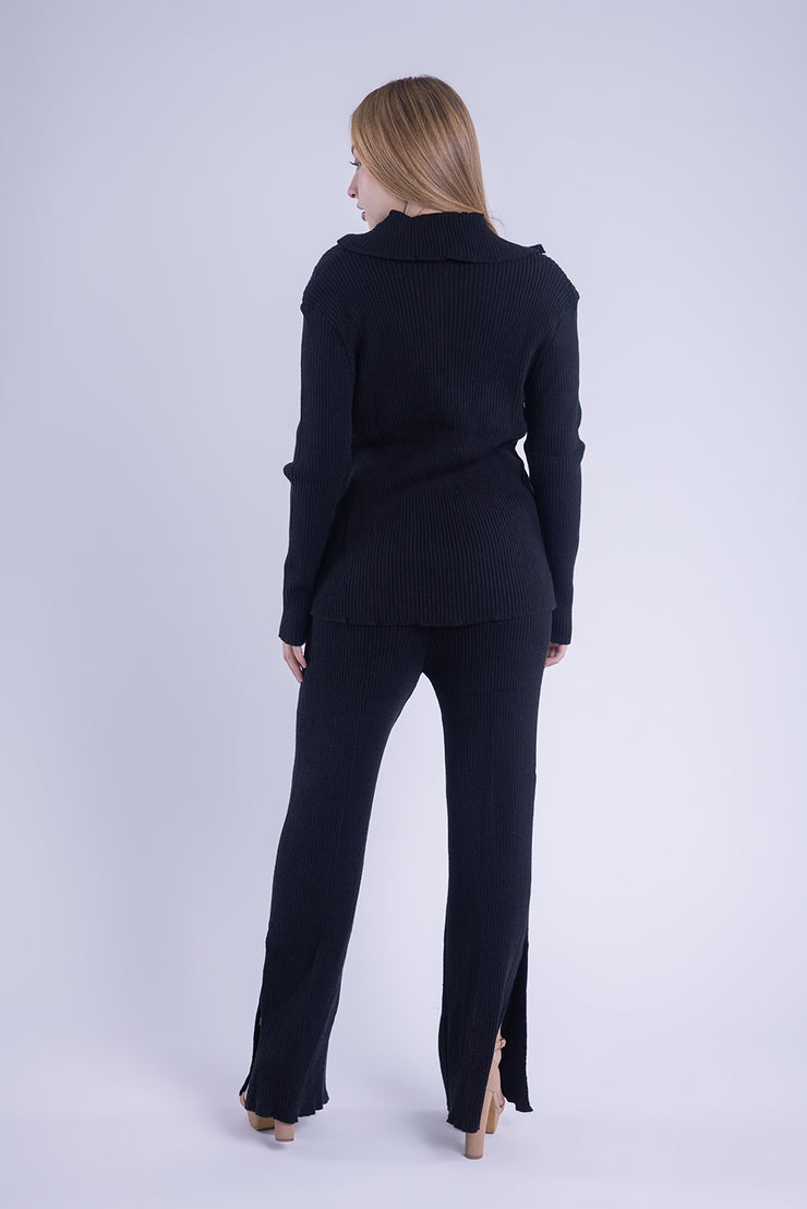 Conjunto tipo pantalon y blusa