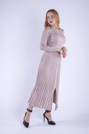Conjunto beige tipo tela de suéter
