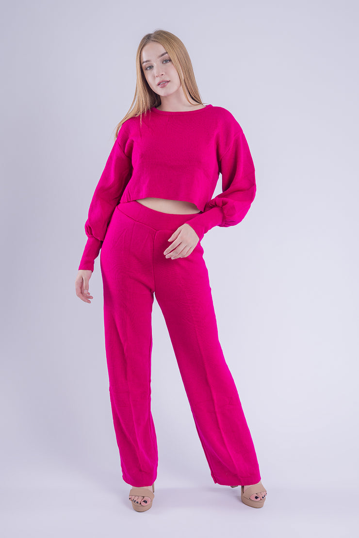 Conjunto tejido de top y pantalón