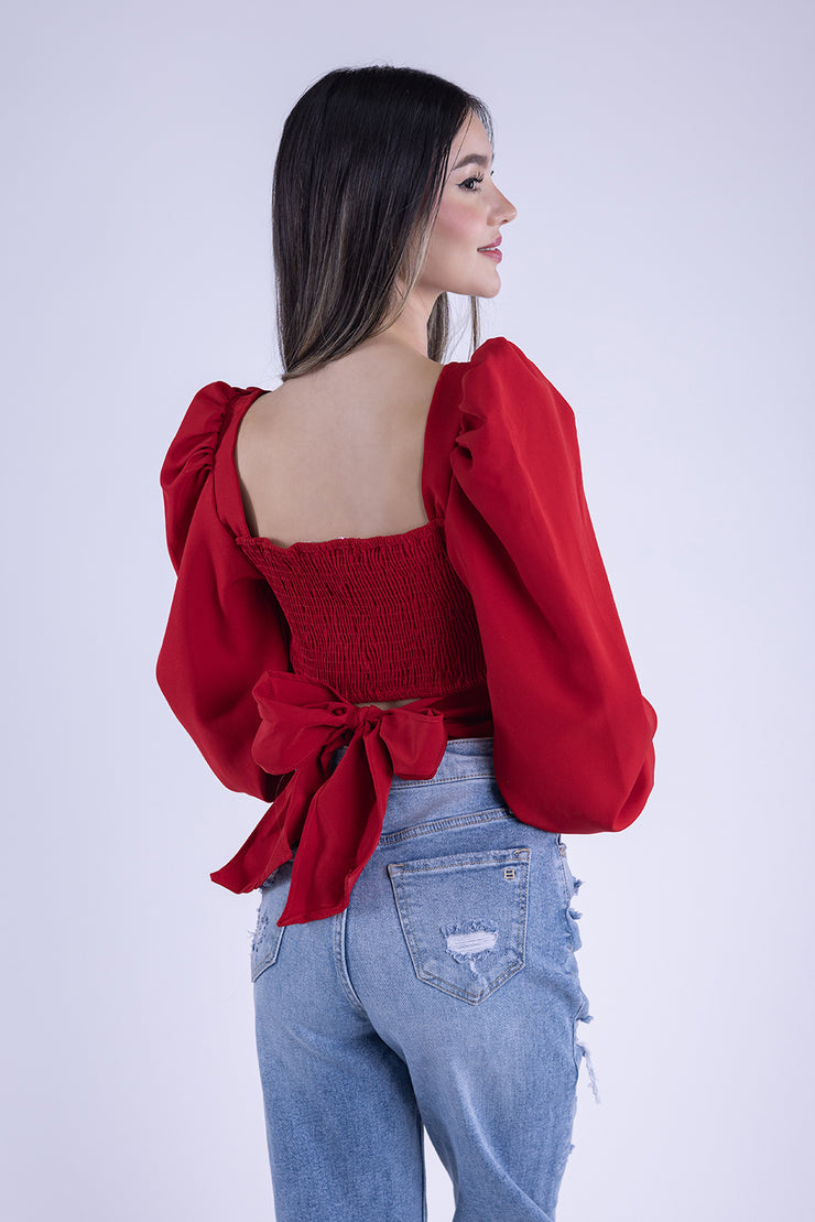 Top rojo con manga tipo globo