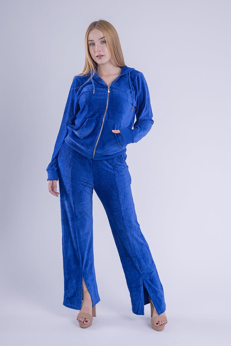 Conjunto deportivo de terciopelo