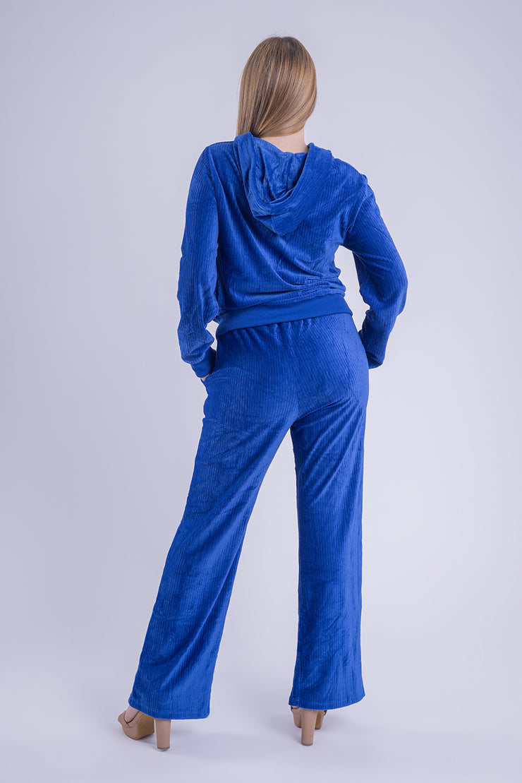 Conjunto deportivo de terciopelo