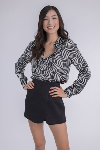 Blusa de ondas satinada