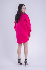 Blusa oversize tipo camisa con aplicaciones