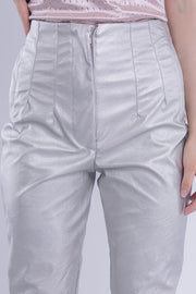 Pantalón vini piel satinado con pinzas