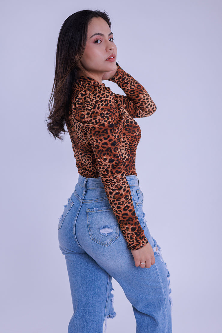 Pantiblusa de leopardo
