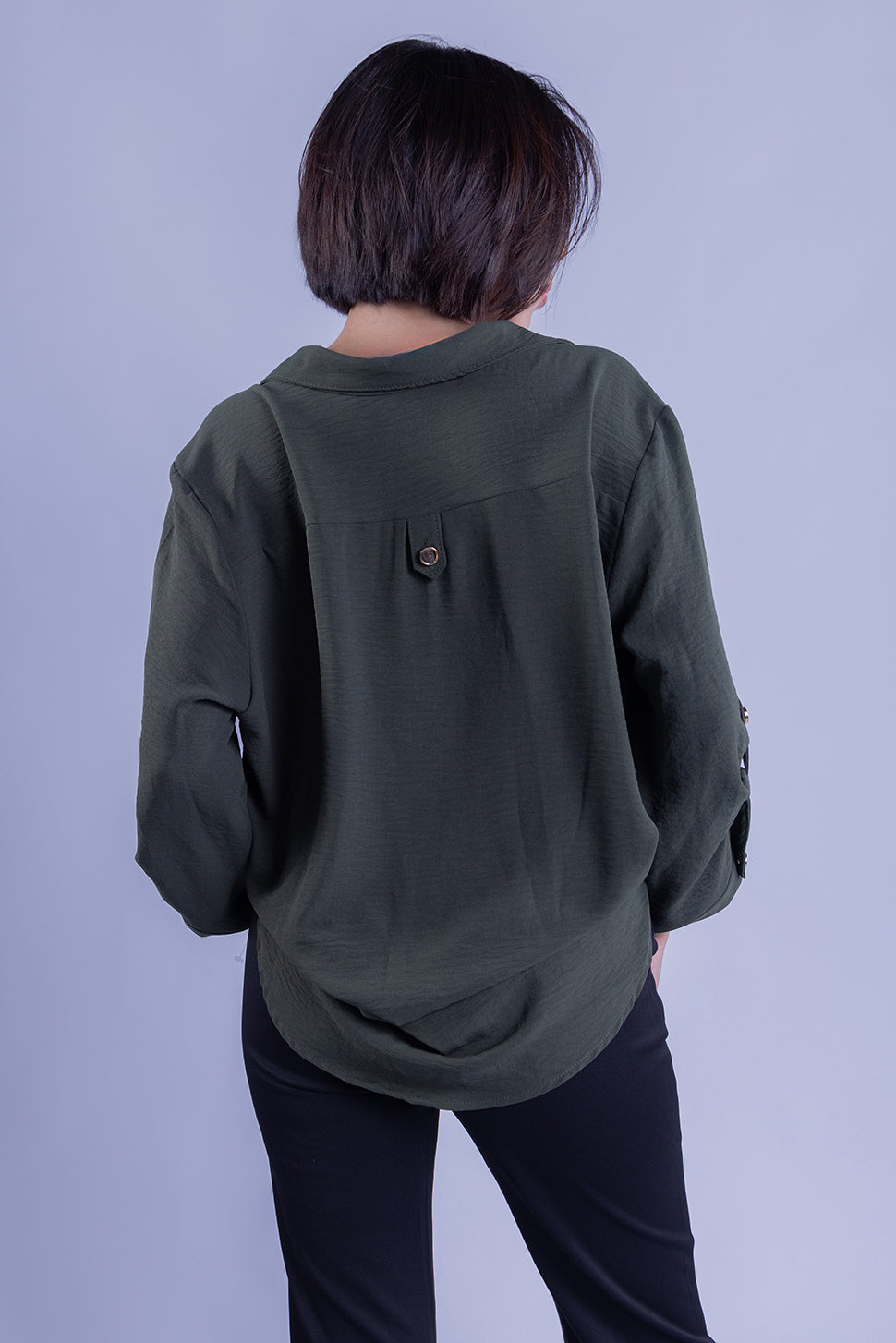 Blusa abotonada de tres cuartos