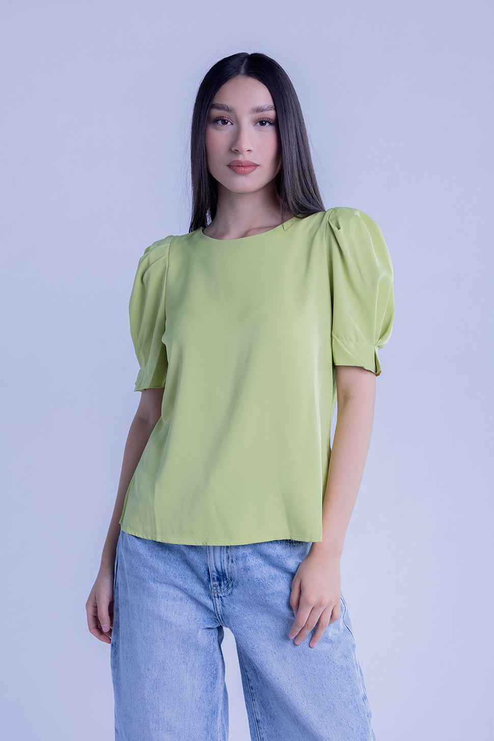 Blusa verde con manga de globo