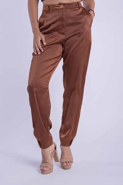 Pantalón slim de vestir satinado