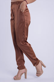 Pantalón slim de vestir satinado