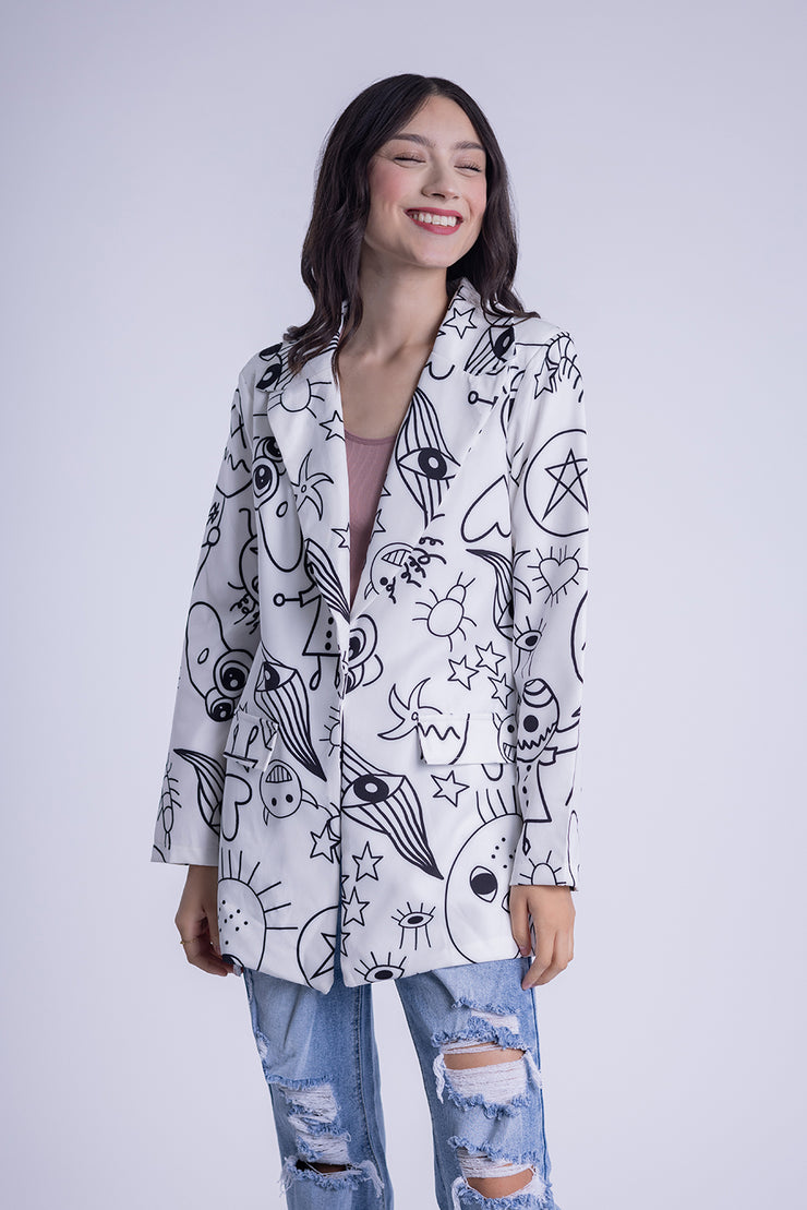 Saco estampado cierre de un boton