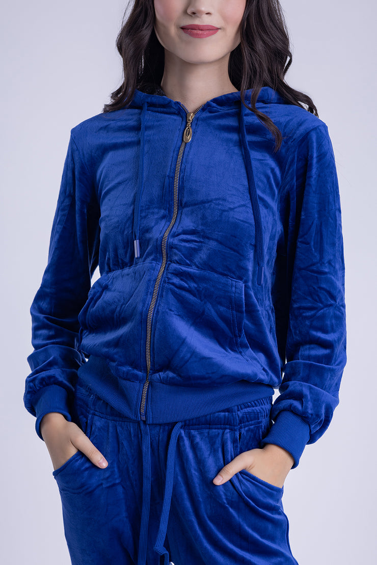 Conjunto de terciopelo tipo deportivo