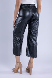 Pantalón capri negro de vini piel