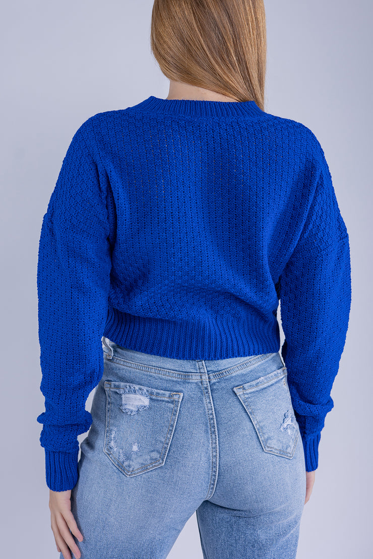 Suéter azul plaqueado tipo crop top