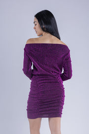 Vestido con destellos morado plisado