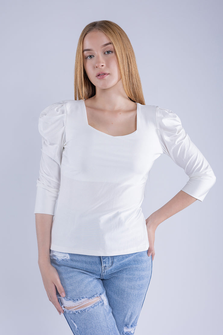 Blusa blanca satinada