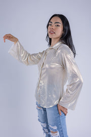 Blusa dorada satinada