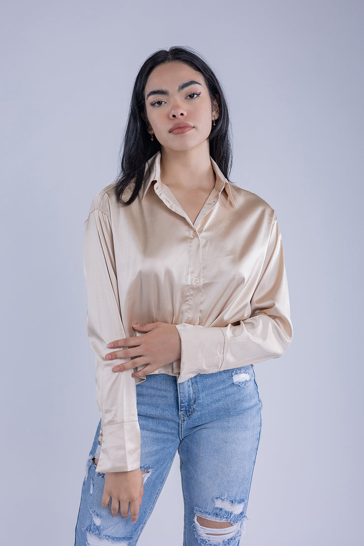 Crop top satinado manga larga