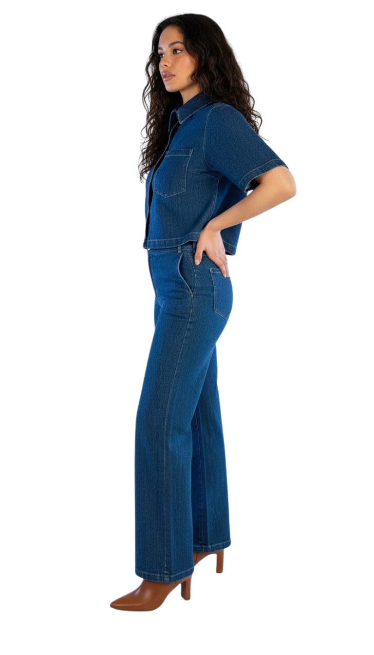 Conjunto de mezclilla de dos piezas de blusa abotonada y pantalon