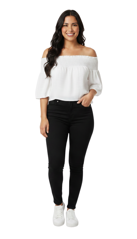 Blusa blanca con elástico en hombro tipo campesina