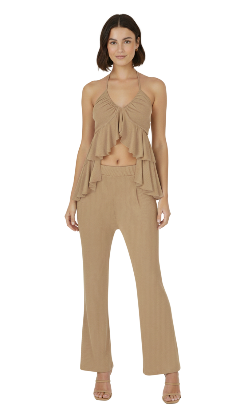 Conjunto de blusa halter con pantalón