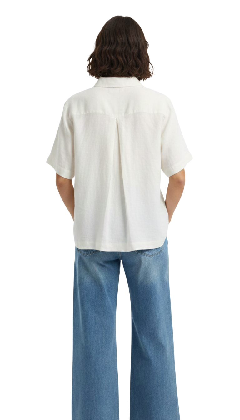 Camisa abotonada amplia de lino