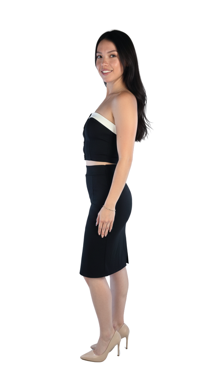 Conjunto de dos piezas de blusa strapple y falda con contraste