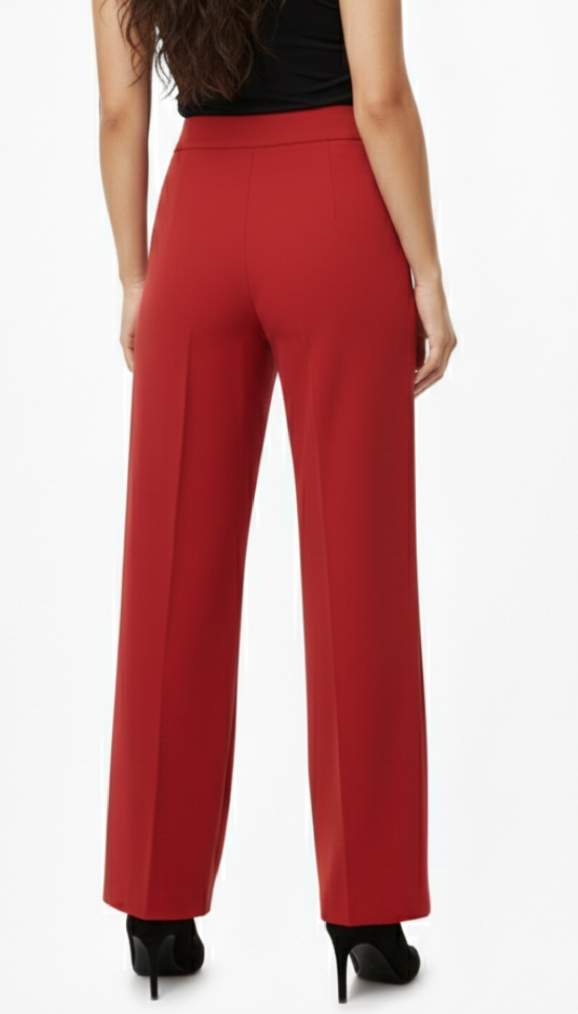 Pantalon rojo con pinzas al frente y cierre a un boton