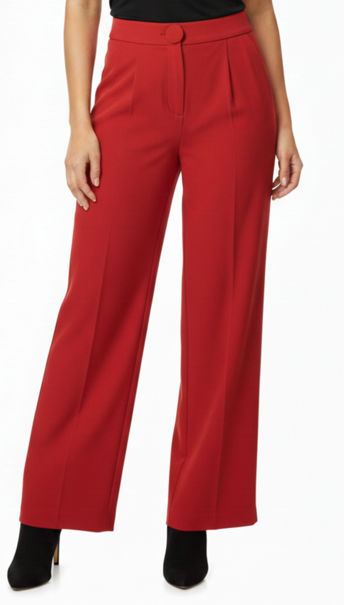 Pantalon rojo con pinzas al frente y cierre a un boton