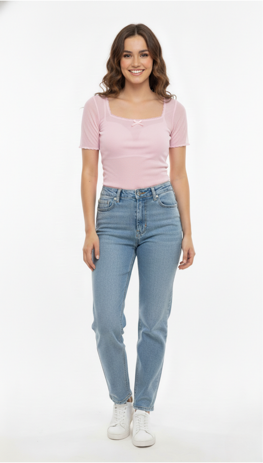 Blusa mesh rosa manga corta con detalle coquete
