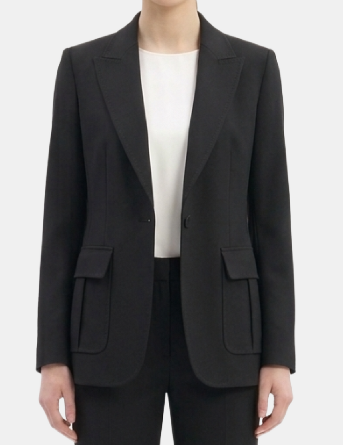Conjunto negro de dos pizas de saco y pantalón