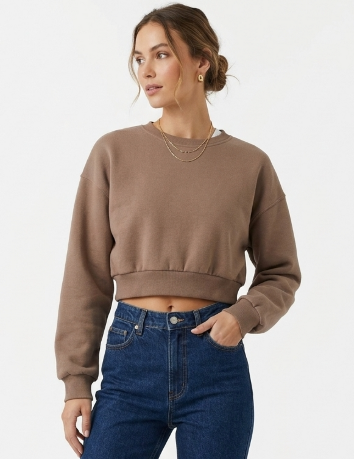 Sudadera cafe tipo crop top básica
