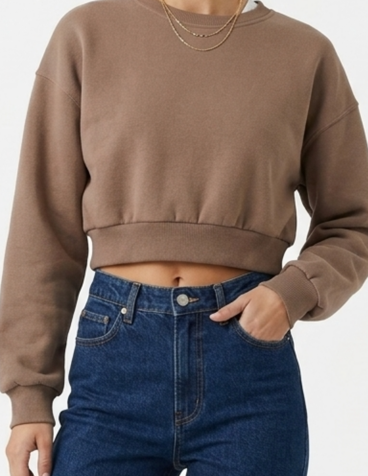 Sudadera cafe tipo crop top básica