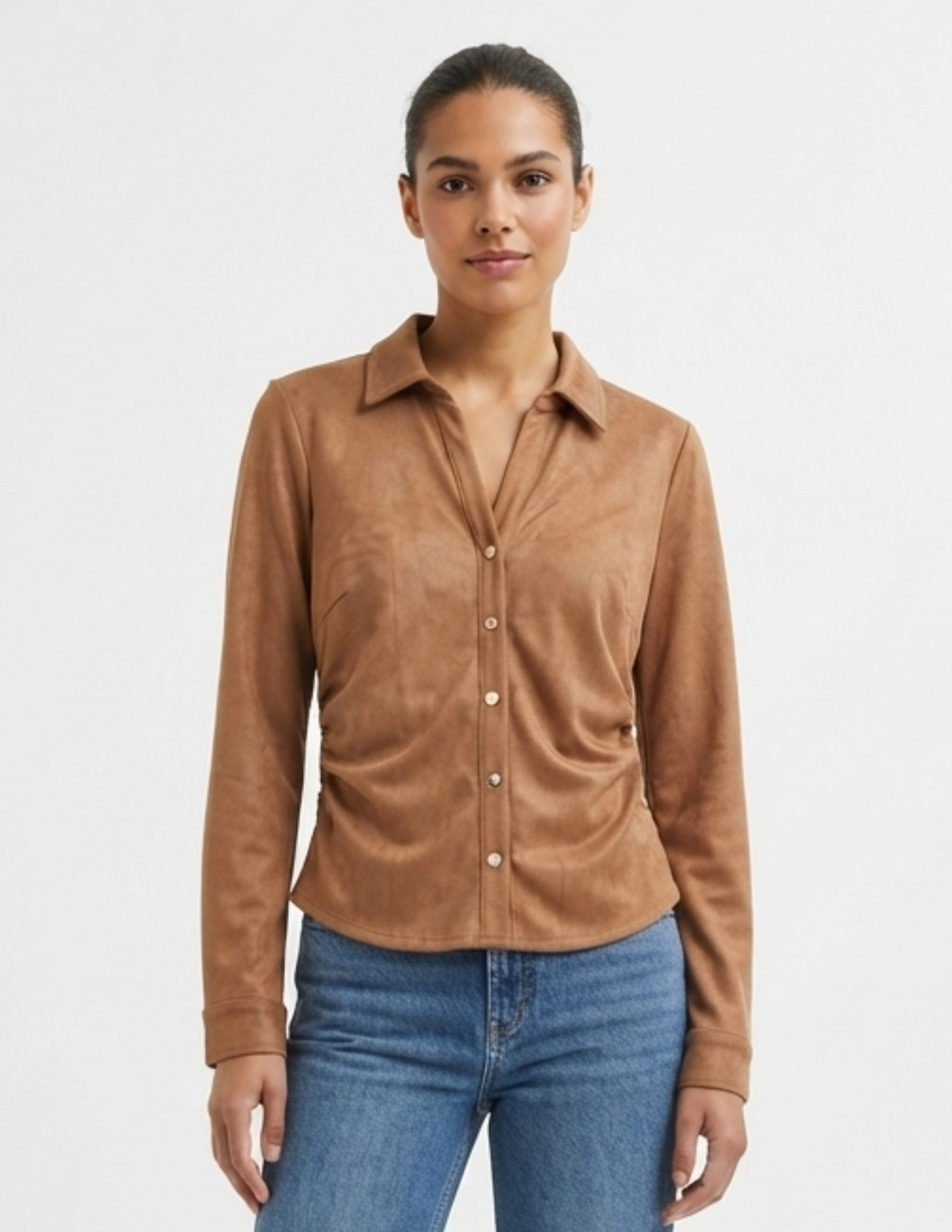 Blusa de gamuza abotonada con cuello en V