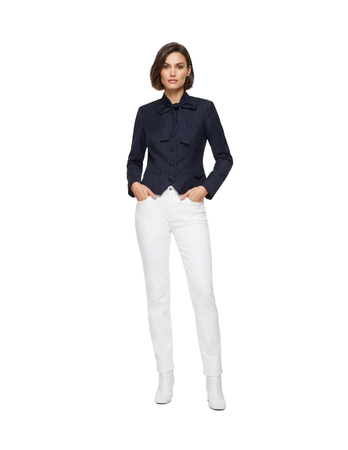 Saco azul rayado con corbata decorativa abotonado