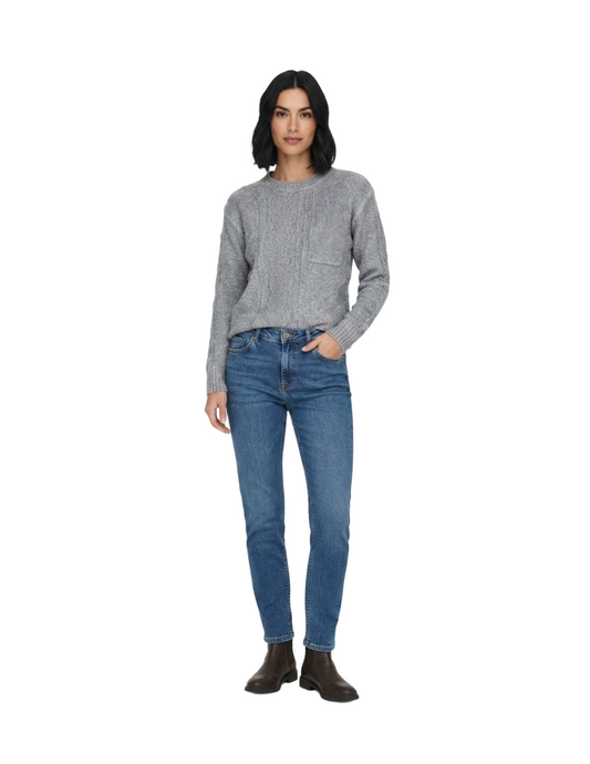 Suéter gris cuello redondo tejido
