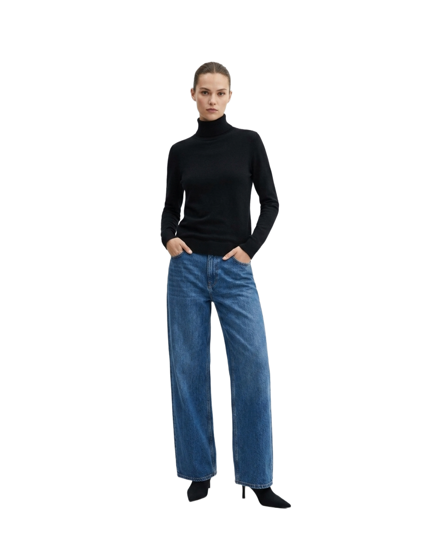 Blusa de cuello alto negra tipo sueter