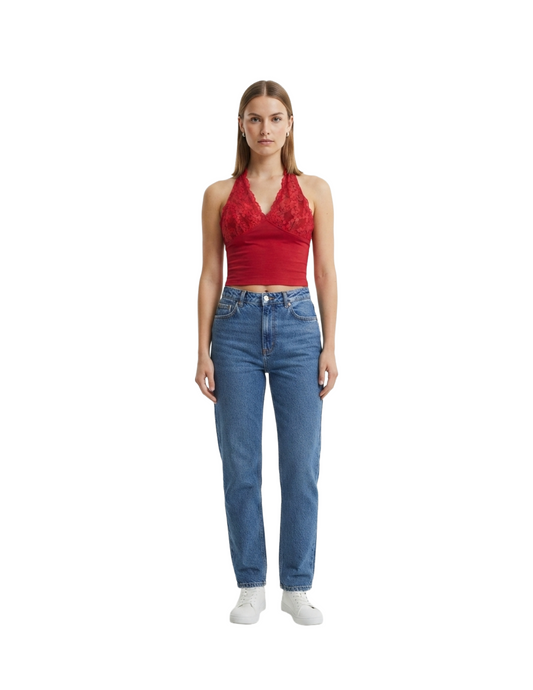 Tank top roja con detalles de encaje