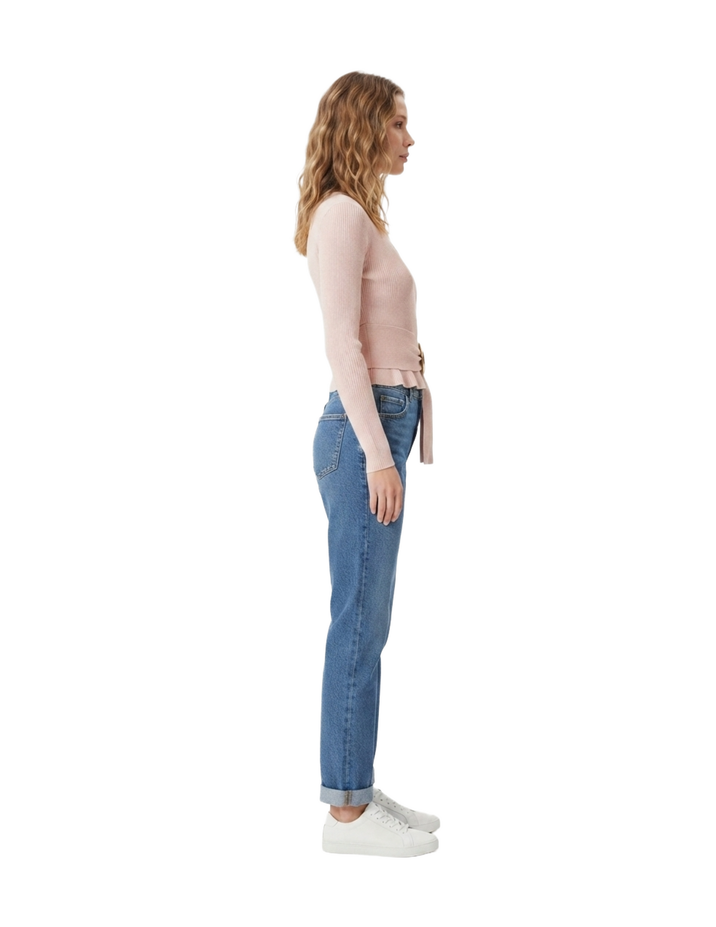 Blusa acanalada rosa con abertura en pecho medio cinto decorativo